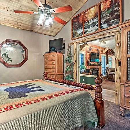 Eclectic Cabin With Hot Tub 1 Mi To Ober גטלינבורג מראה חיצוני תמונה