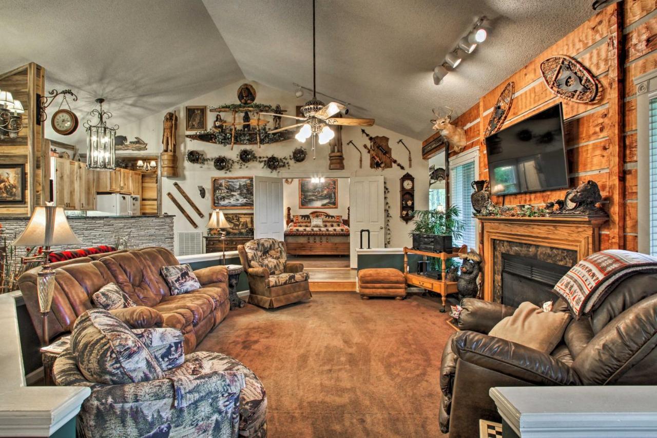 Eclectic Cabin With Hot Tub 1 Mi To Ober גטלינבורג מראה חיצוני תמונה