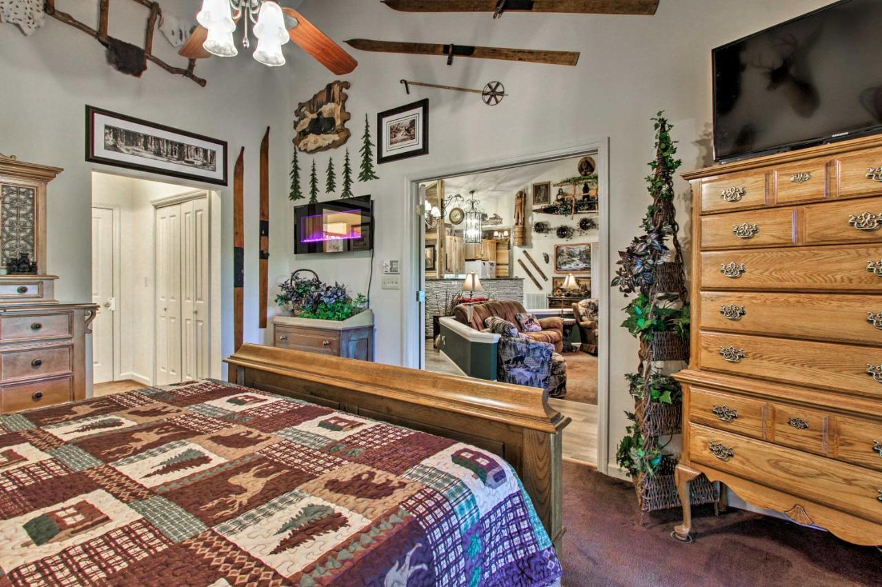 Eclectic Cabin With Hot Tub 1 Mi To Ober גטלינבורג מראה חיצוני תמונה